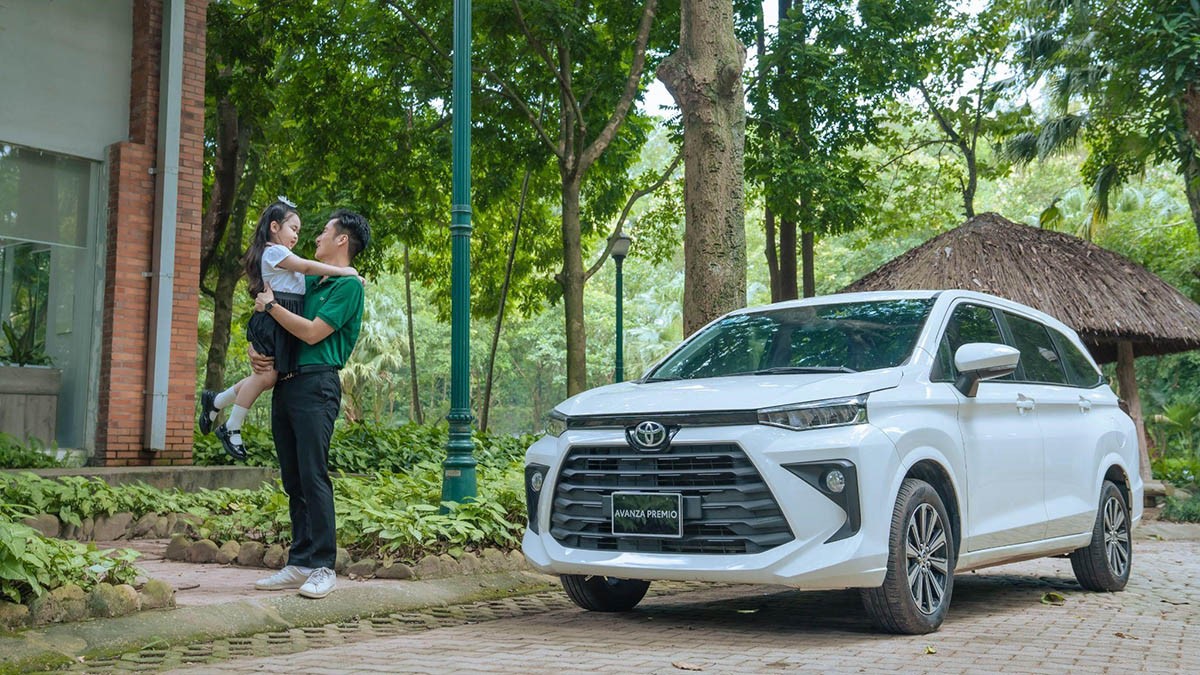 ngoại thất toyota avanza