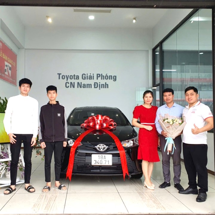 giao xe toyota nam định 1