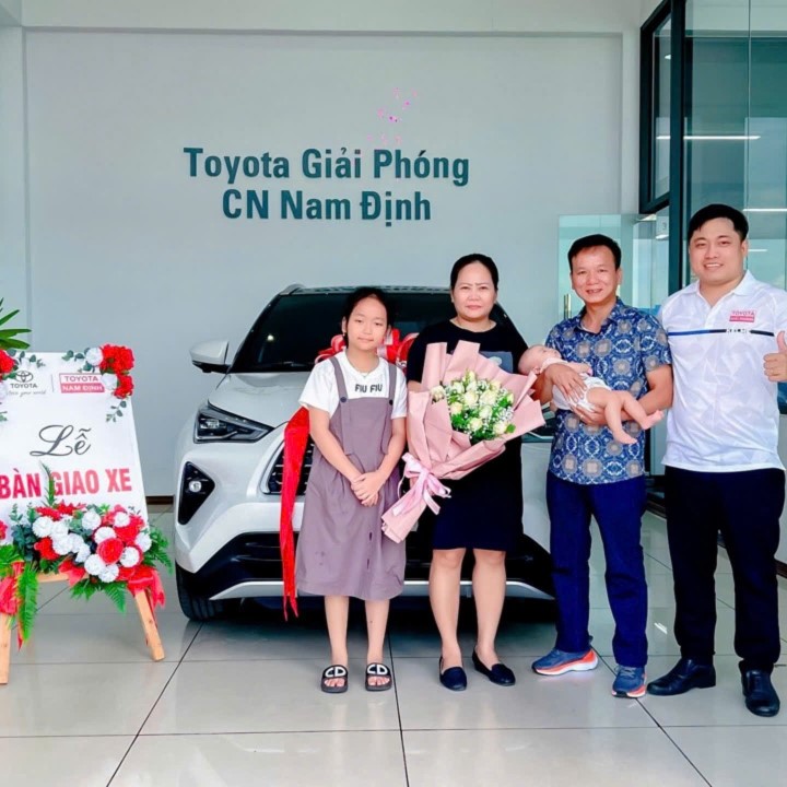 giao xe toyota nam định 1