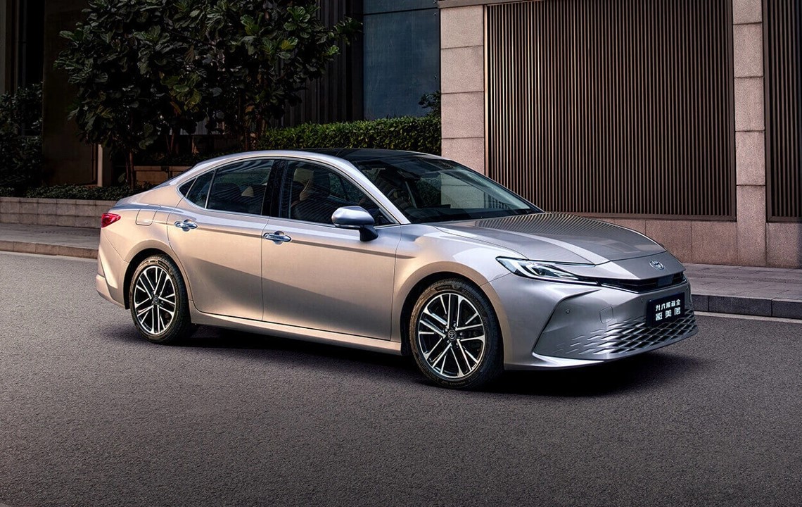 toyota camry 2024